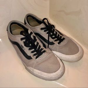 Vans grey/black, men’s sz. 8